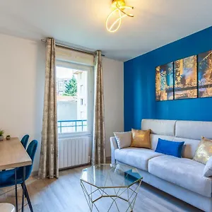 Lumières, Beau 2 étoiles, Faculté 3 Appartement